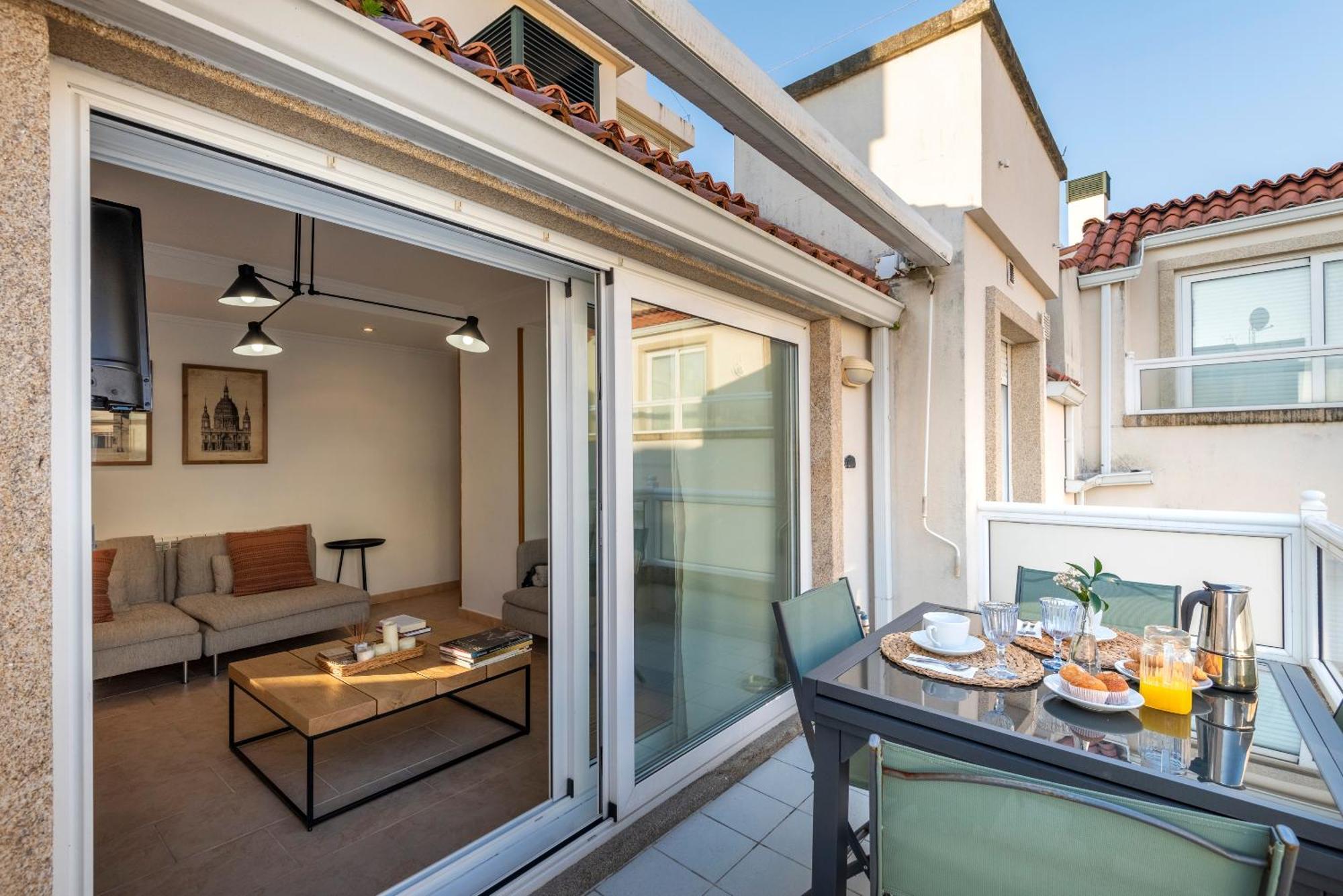 Apartamento Playa Silgar -50 M Playa Con 2 Garajes Y 3